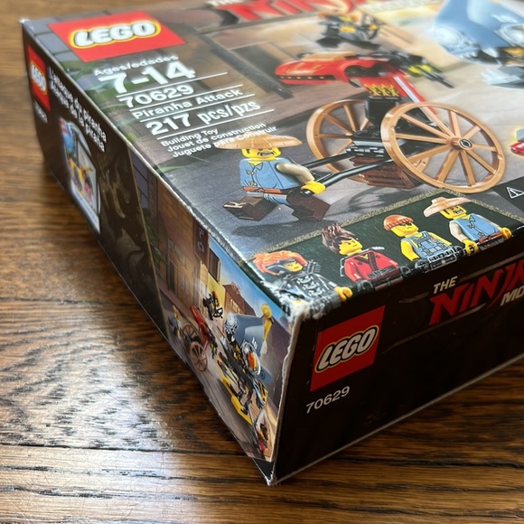 Lego Ninjago Piranha Attack 70629 - Picture 10 of 14